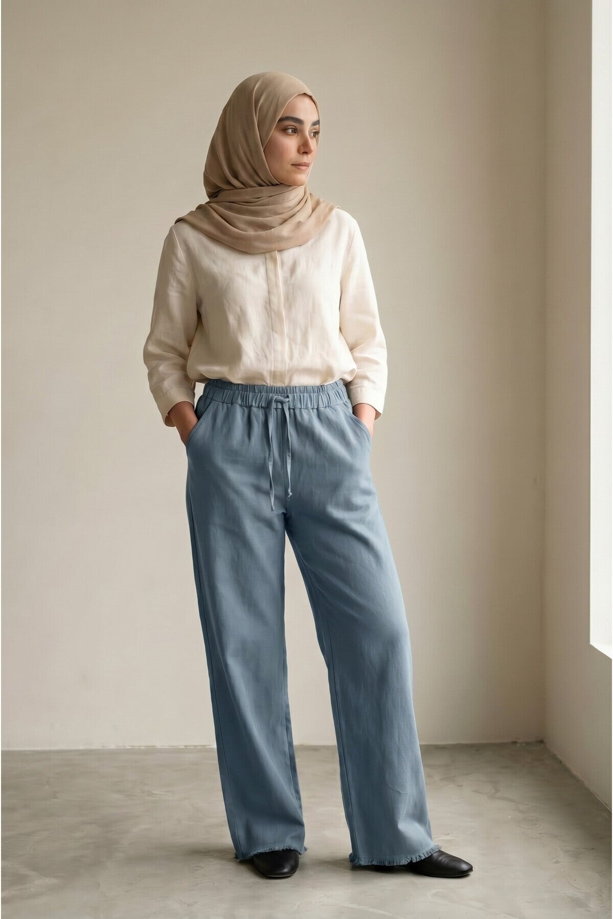 Kadın Paçası Püsküllü Beli Lastikli Gabardin Bol Paça Pantolon - LVR016 - Mavi