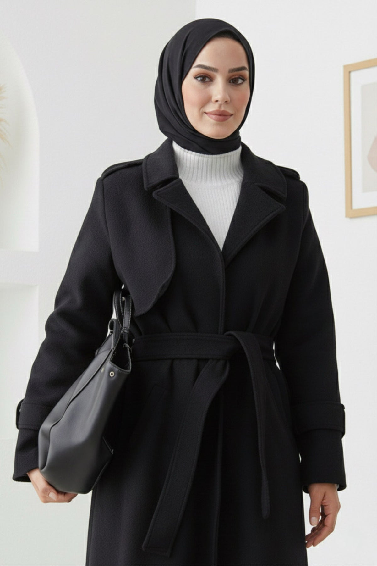 Cepli Kuşaklı Kaşe Kaban - Siyah